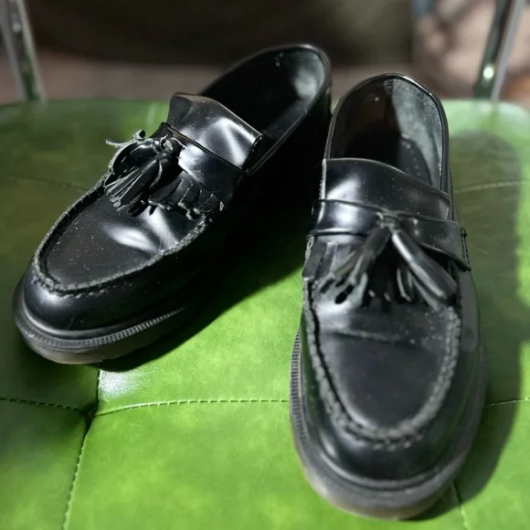 Dr. Martens Smooth Tassel Loafers - Picture 5 of 8